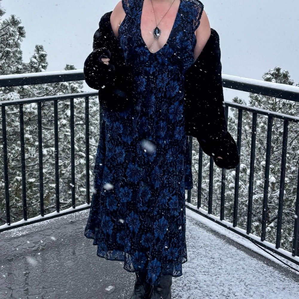 Lulu’s Molinetto Dress (blue)
